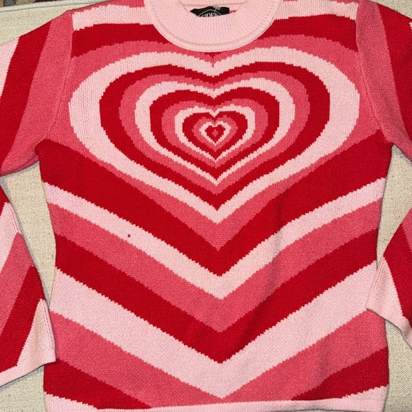 Cider Power Puff Girls Pink Heart Pattern Sweater. Size Medium gently used - Picture 1 of 5
